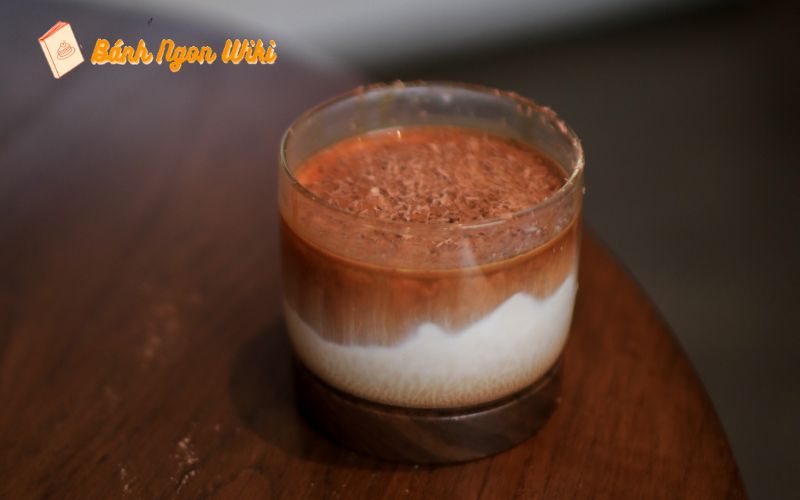 Nếu bạn thích hương vị đậm đà thì panna cotta espresso là lựa chọn lý tưởng