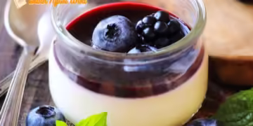Cách làm panna cotta việt quất thơm ngon khó cưỡng