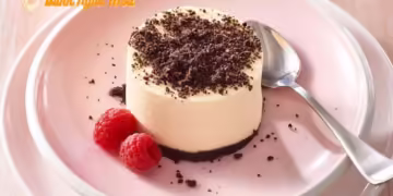 Thơm ngon khó cưỡng với cách làm Panna Cotta Oreo tại nhà