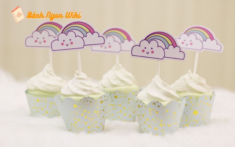 Bánh cupcake theo màu sắc nhẹ nhàng chứa đựng tình cảm 