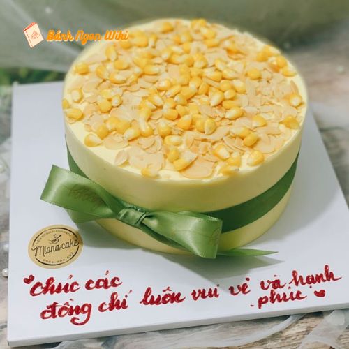 Mẫu bánh kem bắp tặng đồng nghiệp nữ ngày 8/3