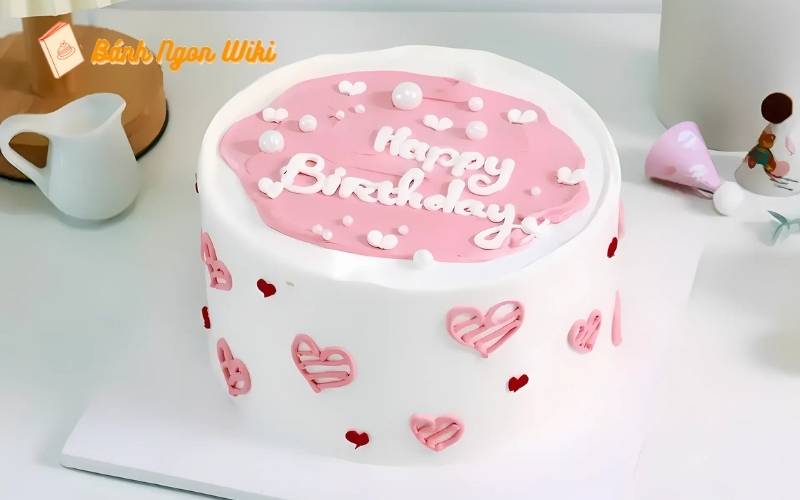 20+ Mẫu bánh sinh nhật 17 tuổi đẹp, ấn tượng, đáng nhớ 28 Một chiếc bánh sinh nhật 17 tuổi với phong cách nhẹ nhàng, đơn giản nhưng đầy tinh tế!