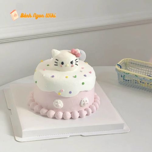 Dễ thương với mẫu bánh kem trang trí mèo Hello Kitty