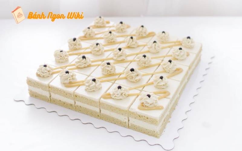 15+ Mẫu bánh sinh nhật cắt miếng tiện lợi cho mọi bữa tiệc 71 Bí quyết lựa chọn bánh sinh nhật cắt miếng ấn tượng và hấp dẫn