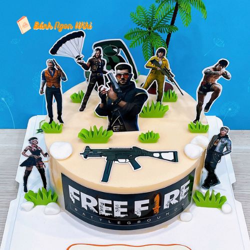 Bánh kem sinh nhật Free Fire với nhiều nhân vật cool ngầu