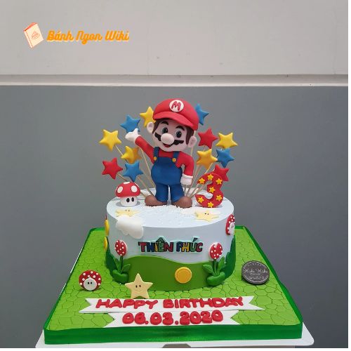 Bánh sinh nhật game Mario với tạo hình nhân vật quen thuộc