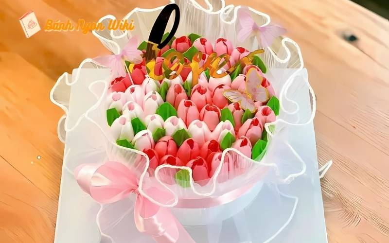 20+ Kiểu bánh sinh nhật hoa Tulip và bí quyết tạo dấu ấn thú vị 57 Tô điểm cho bữa tiệc thêm phần sinh động