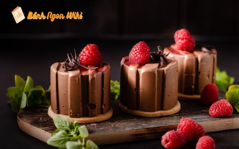 Tổng hợp những mẫu bánh sinh nhật Socola đẹp, hot nhất 2025 60 banh sinh nhat socola 29
