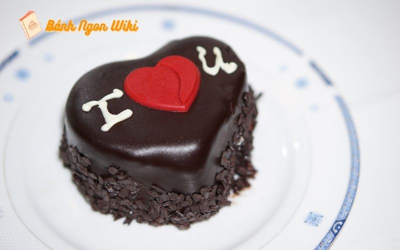 Tổng hợp những mẫu bánh sinh nhật Socola đẹp, hot nhất 2025 40 Tình yêu ngọt ngào nhất luôn đến từ những điều giản đơn!