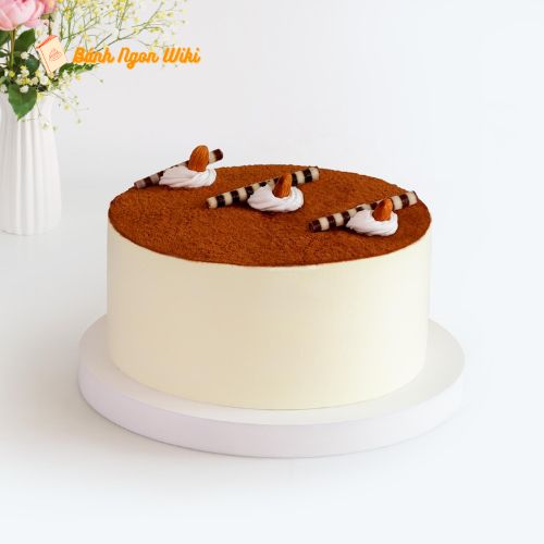 Bánh kem cho bữa tiệc nhỏ thường có size phổ biến từ 14 – 18cm, đủ cho 4 – 8 người