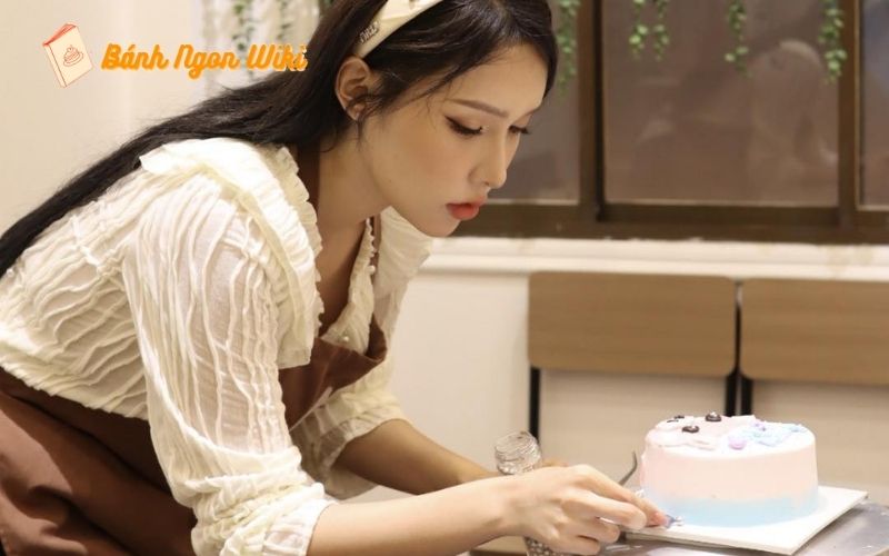 Tạo chiếc bánh sinh nhật hoàn hảo tại Vernii Cake – workshop yêu thích! 