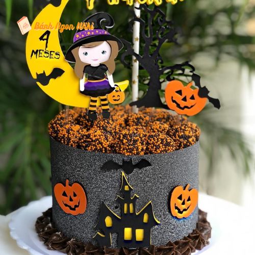 Trang trí tiệc Halloween cùng bạn bè với bánh kem hình phù thủy ma thuật