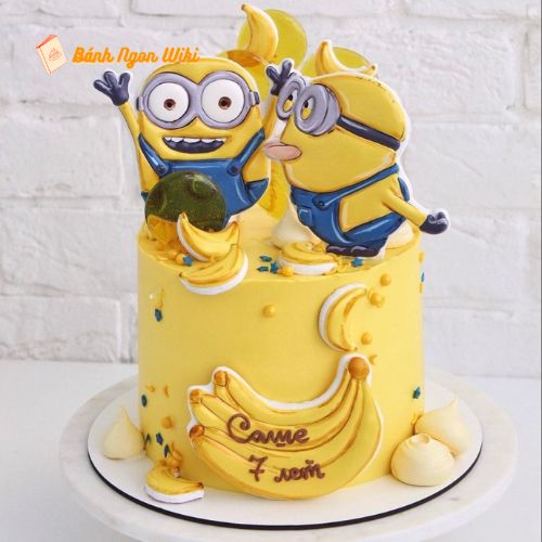 Bánh sinh nhật trang trí Minion và chuối