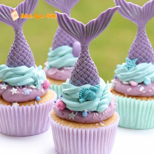 Mẫu bánh cupcake nàng tiên cá màu tím dễ thương